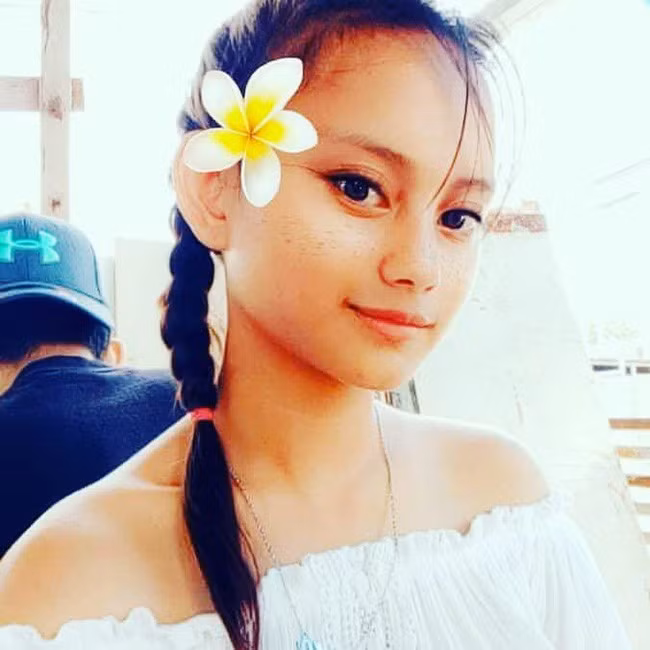 Không chỉ dừng lại ở việc kêu gọi, một trong những người yêu mến Gaviola đã lập một fanpage trên Facebook với tên gọi là "Badjao Girl". Chỉ sau vài ngày, trang này đã thu hút được hơn 30.000 lượt like.