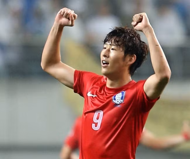 Cau thu hay nhat vong loai World Cup 2018 khu vuc chau A