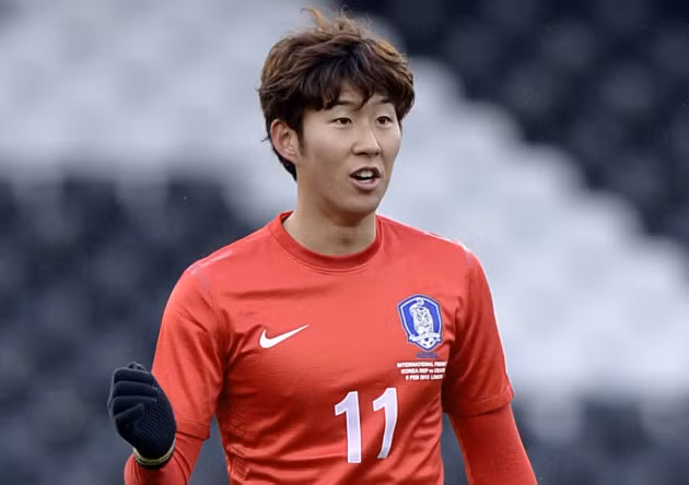 Son Heung Min đã tỏa sáng với cú hat-trick vào lưới của ĐT Lào giúp cho Hàn Quốc hủy diệt đại diện đến từ ĐNA với tỷ số 8-0. Sau chiến thắng này ĐT Hàn Quốc của Son Heung Min đã vươn lên dẫn đầu bảng G sau hai trận đấu toàn thắng.