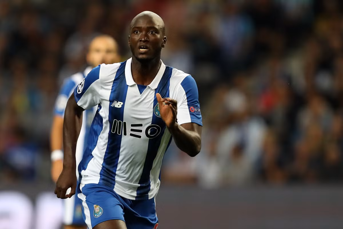 PSG và Man City tranh hàng: Cả Man City và PSG đều đang ngắm tới tiền vệ Danilo Pereira của Porto. Cầu thủ này có mức phí giải phóng hợp đồng là 60 triệu euro. Ảnh: Goal