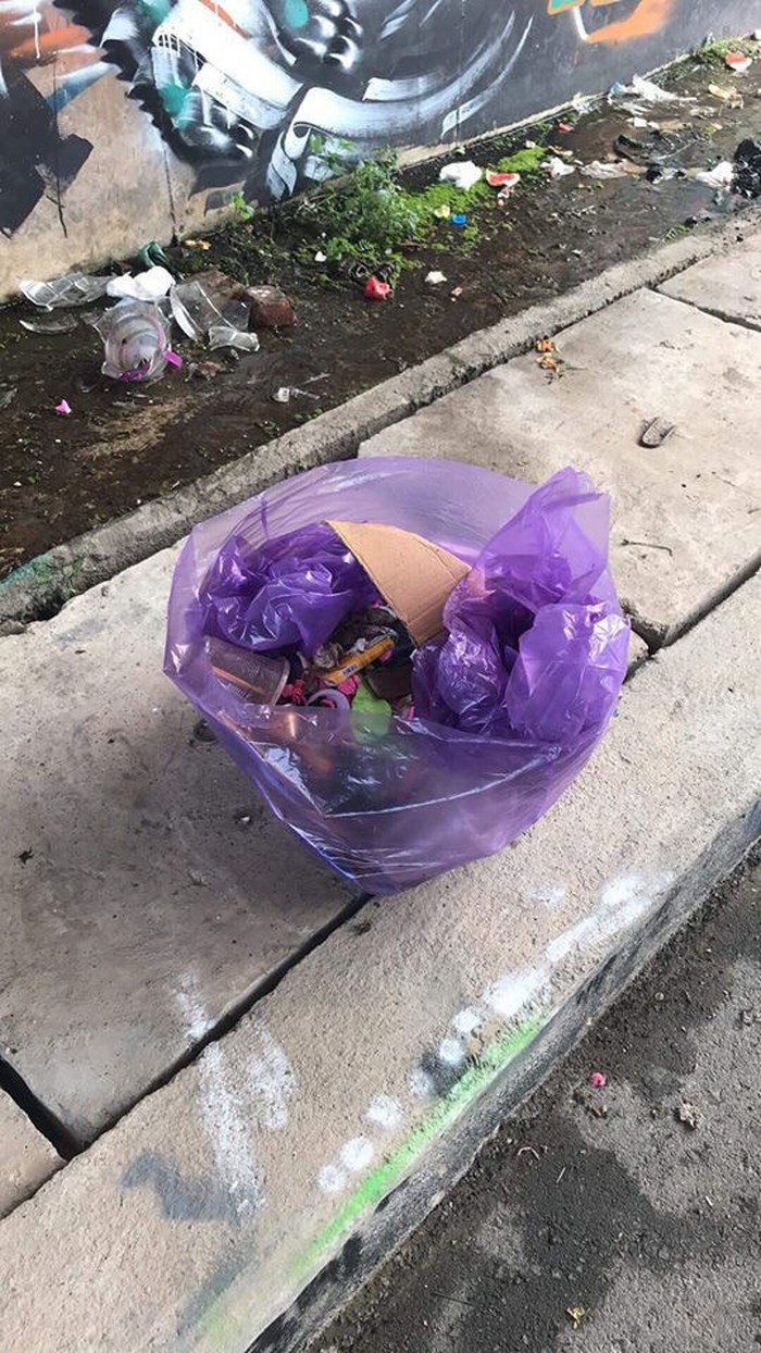 Tuy nhiên, đến sáng ngày 25/5, anh Nguyễn Trần Bảo Nam, ở quận Thanh Xuân, Hà Nội, người cũng xuất hiện trong nhóm phượt trên đã lên tiếng xác nhận rằng, địa điểm trong bức ảnh là ở hầm chui giữa đại lộ Thăng Long, Hà Nội (cách siêu thị Big C khoảng 5km).