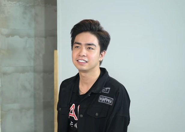 Kin Nguyễn (Nguyễn Quang Trí, sinh năm 1994) được chú ý khi kết hôn với ca sĩ Thu Thủy. Trước đó, 9X từng xuất hiện trong game show phản cảm Dare pong vào tháng 5/2018.