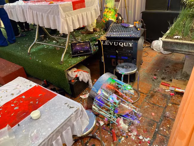 Moi bo uong ruou khong duoc, chang trai bien dam cuoi thanh chien truong-Hinh-2