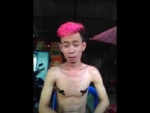 Sau hiện tượng mạng Tùng Sơn, lại đến nhân vật nam giới nhưng có những trò lố và hành động chẳng giống ai đó là Thánh Sò. Thánh Sò bị xem là một chiêu trò để câu kéo sự chú ý của cộng đồng mạng về phía mình, đặc biệt là sau khi xuất hiện bên cạnh "công chúa Thủy Tề" Tùng Sơn.