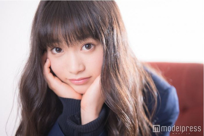 Mới đây, cô nàng Fukuda Aiyi bất ngờ gây "sốt" mạng xã hội khi trở thành quán quân của cuộc thi "Nữ sinh cấp 3 xinh đẹp nhất Nhật Bản" (Miss JK Contest). Ngay lập tức, tên của cô gái 17 tuổi này trở thành từ khóa được tìm kiếm nhiều nhất mạng xã hội xứ sở Hoa Anh Đào.