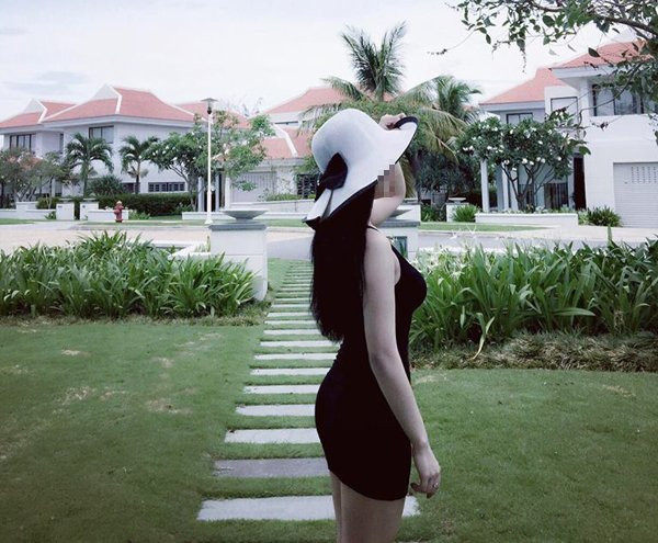 "Thương bạn quá, cô gái xinh đẹp ấy, đúng là kiếp người mong manh quá nàng ơi! Mong bạn yên nghỉ", một bạn khác xót xa.