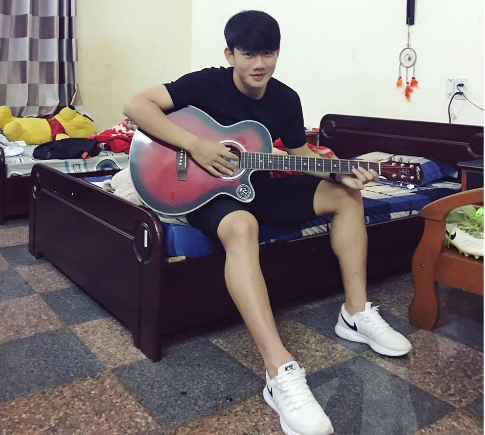 Chỉ sở hữu chiều cao khiêm tốn là 1m67 nhưng Minh Vương sở hữu vẻ ngoài cực kì thân thiện, dễ mến.