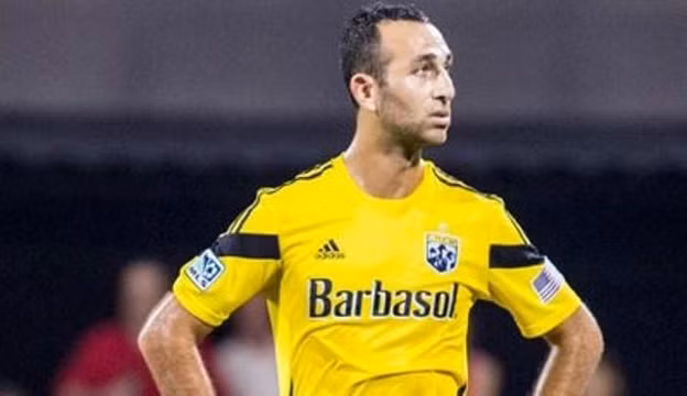 Justin Meram là một trụ cột không thể thay thế ở Columbus Crew, đội bóng chơi tại MLS. Anh đã ra sân 115 trận và ghi 17 bàn thắng.