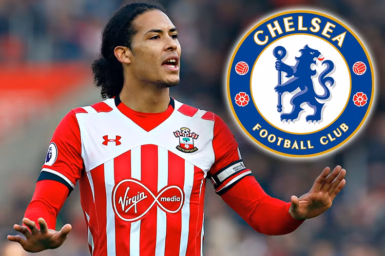 Chelsea tiếp tục bạo chi. Theo Mirror, trong cuộc chạy đua lực lượng với Man City, Chelsea sẽ cấp thêm 150 triệu bảng nữa để tăng cường nhân sự. Với ngân sách này, HLV Conte đã nhắm mua thêm 3 cầu thủ là Virgil van Dijk (Southampton), Alex Sandro (Juventus) và Antonio Candreva (Inter Milan). Ảnh: Mirror