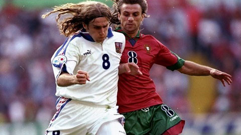 Tại EURO 1996, Poborsky ghi dấu ấn đậm nét nhờ 2 yếu tố, đó mái tóc dài cùng pha lốp bóng tuyệt đẹp vào lưới ĐT Bồ Đào Nha ở bán kết.