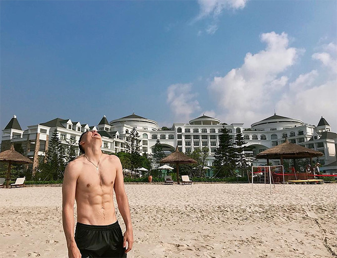 Kết thúc V-League 2018, Đặng Văn Lâm được đánh giá là thủ môn giữ sạch lưới nhiều nhất với 10 trận đấu. Cũng nhờ thành tích này, thủ môn Lâm Tây có tên trong danh sách triệu tập AFF Cup 2018 cùng ĐTQG Việt Nam.