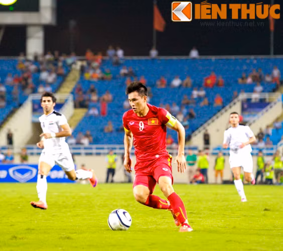 Cong Vinh lai co co xuat ngoai ra nuoc ngoai thi dau-Hinh-2