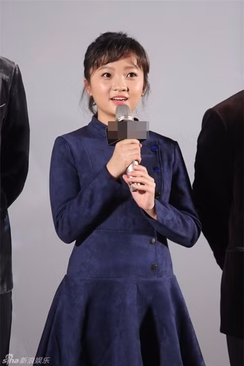 Lâm Diệu Khả xuất hiện trong lễ ra mắt của bộ phim mới đây cô tham gia thủ vai mang tên Dũng sĩ. Ảnh: Sina.
