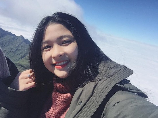 Tự tin với nhan sắc của mình, Kim Khánh đã đăng ký tham gia cuộc thi nhan sắc Hoa Hậu Biển Việt Nam Toàn Cầu năm 2018.