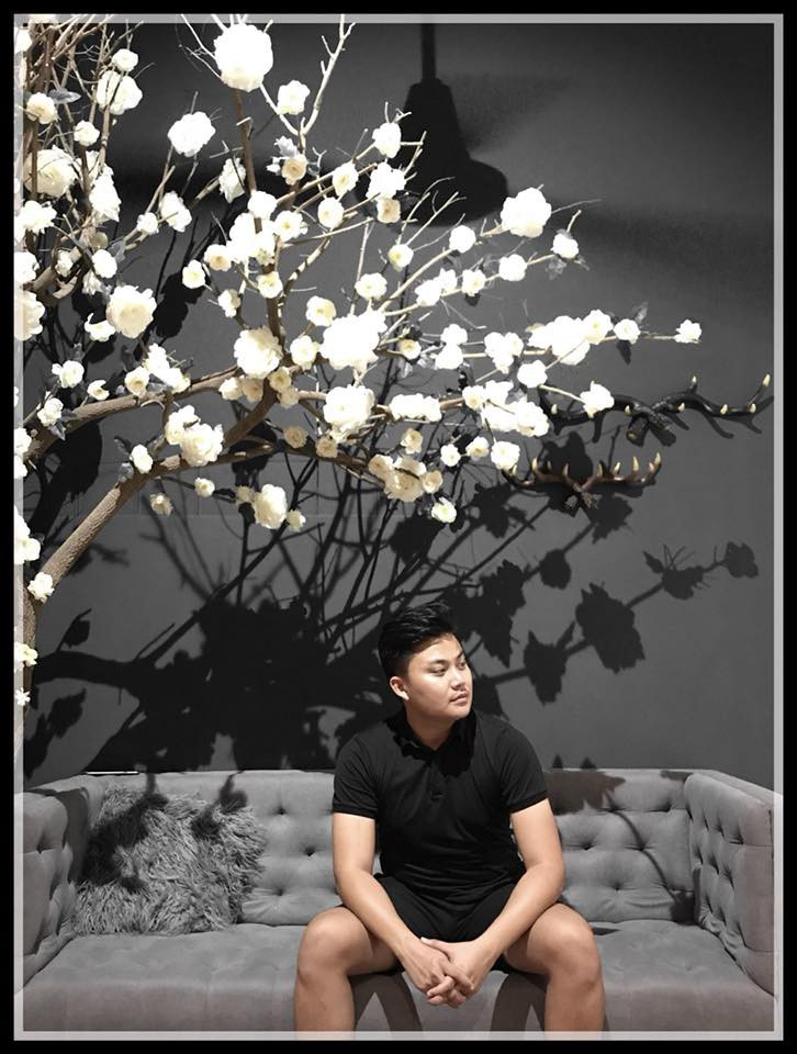 Cũng qua bức tâm thư, Vân Navy đã tiết lộ thông tin cô và bạn trai đang chuẩn bị cho đám hỏi sắp tới. Còn về lễ cưới thì bên dưới phần bình luận, Vân Navy cho biết sẽ được tổ chức vào tháng 1/2019.