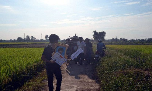 Tham thuong 3 hoc sinh tieu hoc o Nghe An chet duoi nuoc-Hinh-2