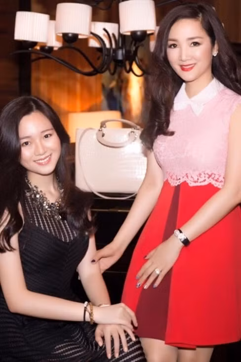 Ngam con gai xinh dep nhu hot girl cua sao Viet