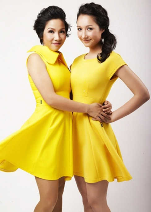 Không chỉ luôn yêu thương, chăm sóc cho con, Mỹ Linh còn là người bạn đồng hành tâm tình của Anna Trương khi cô bước vào tuổi mới lớn và là người thầy định hướng con đường âm nhạc cho con gái của mình, chắp cánh ước mơ và giúp con gái trên con đường nghệ thuật.