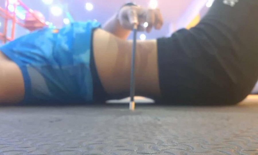 Ngay sau khi xuất hiện, trào lưu này đang được rất nhiều cô nàng yêu thích vì có thể khoe khéo vòng eo nhỏ nhắn của mình.