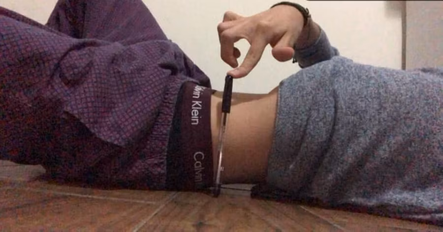 Tuy nhiên, nhiều người cũng lo ngại rằng những trào lưu đo vòng eo như này có thể khiến các bạn nữ "điên cuồng" ăn kiêng, dẫn tới các vấn đề sức khỏe.