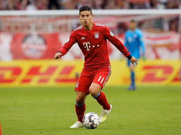 Không hẹn mà gặp, Arsenal và Liverpool đều cùng quan tâm đến James Rodriguez. Dù James đang trở thành món hàng bị thất sủng ở nhiều nơi trong thời gian qua nhưng đẳng cấp của anh vẫn là điều không cần bàn cãi. Có được James, Emery lẫn Klopp sẽ có thêm nhiều miếng đánh tấn công áp dụng cho đội bóng trong mùa giải tiếp theo.