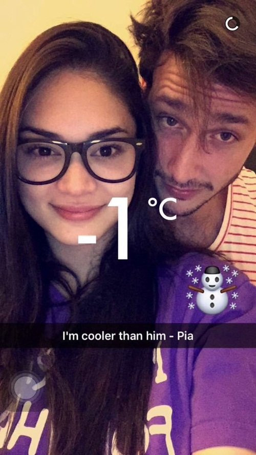 Chính trên trang cá nhân của mình, chàng bác sĩ điển trai này đã viết rằng: "Tôi đang hẹn hò với Pia. Đây là một mối quan hệ mới mẻ và tôi rất hào hứng xem mối quan hệ này sẽ tiến tới đâu".