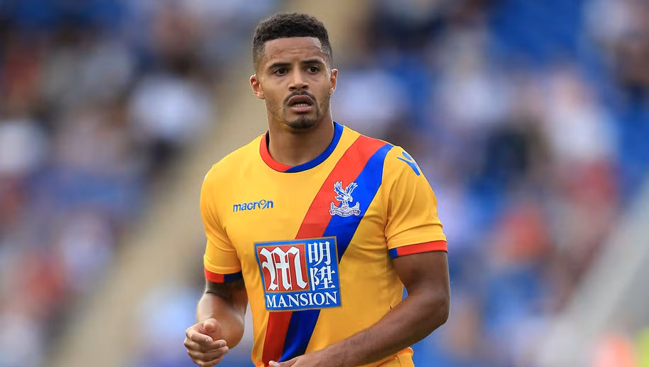 Zeki Fryers gia nhập Crystal Palace theo một bản hợp đồng trị giá 5 triệu bảng từ Tottenham vào ngày cuối cùng của thị trường chuyển nhượng mùa hè năm 2014. Trận đấu gần nhất của Zeki Fryers cho Crystal Palace là ở vòng 3 League Cup, đối đầu với Southampton vào ngày 21/9 vừa qua, đó cũng là trận đấu đầu tiên kể từ năm 2014 của Fryers cho Palace.