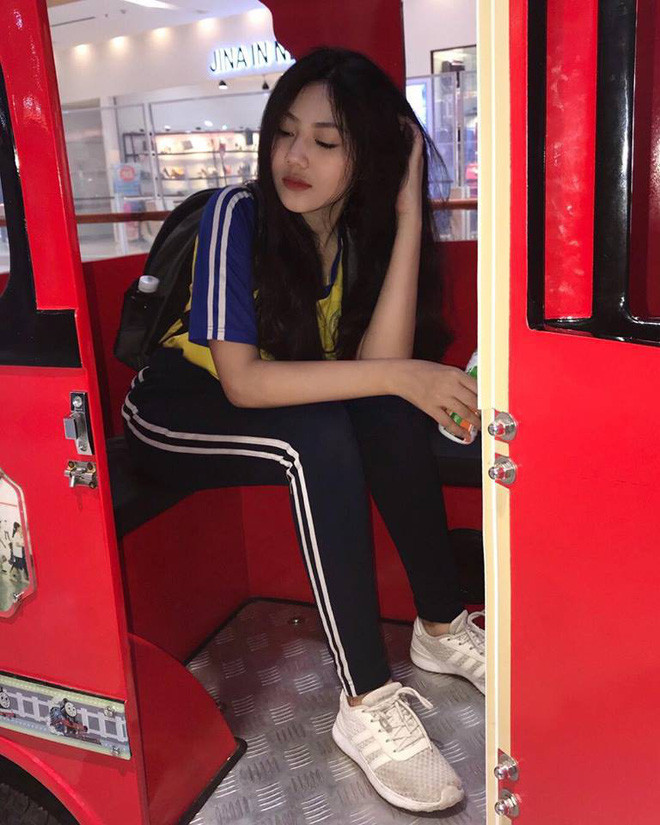 Bên cạnh các ý kiến soi mói cho rằng Vy đã can thiệp thẩm mỹ thì có nhiều người dành lời khen và hy vọng cô bạn sẽ trở thành hot girl trong tương lai.