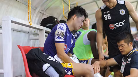 1 ngay truoc tap trung, doi tuyen Viet Nam mat nguoi du King's Cup 2019