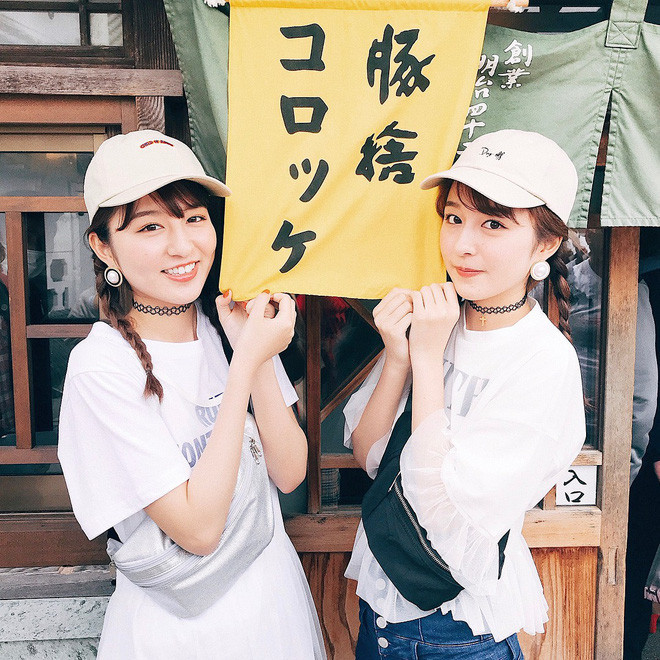 Sau 2 năm, Ichino Rika và Ichino Riko ở hiện tại ngày càng xinh đẹp, trưởng thành và là thành viên tích cực của hội chơi Tik Tok.