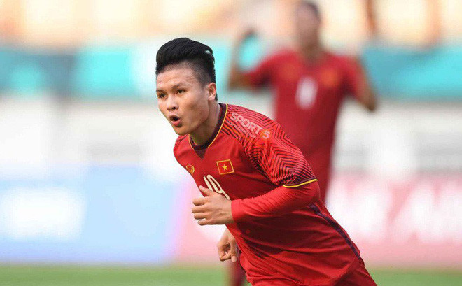 Lãnh đạo CLB Bangkok Glass cũng không giấu giếm việc lo ngại ở chỗ Quang Hải là "cầu thủ chiến lược" trong tương lai nên khó có cuộc thương lượng thành công giữa hai CLB. Phía Thái Lan cũng cho biết thêm họ đã họp ban lãnh đạo CLB và quyết tâm chọn tuyển thủ U23 Việt Nam này làm cầu thủ trong “quota” ASEAN dự Thai-League từ mùa bóng 2019.