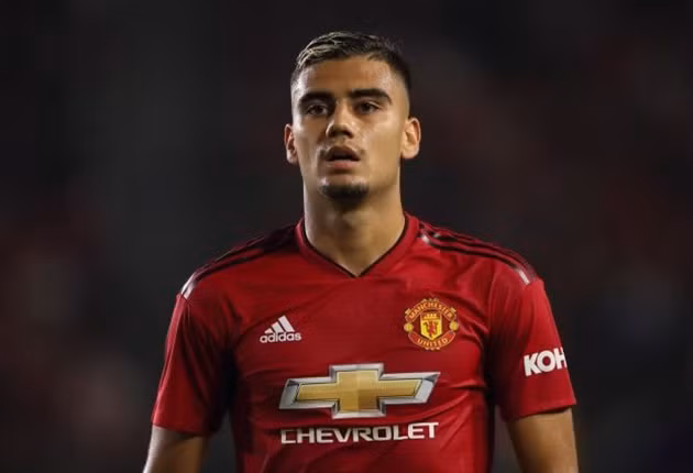Tiền vệ Andreas Pereira đang đứng trước viễn cảnh khăn gói rời sân Old Trafford vào tháng Giêng tới đây và điểm đến đó là Valencia.