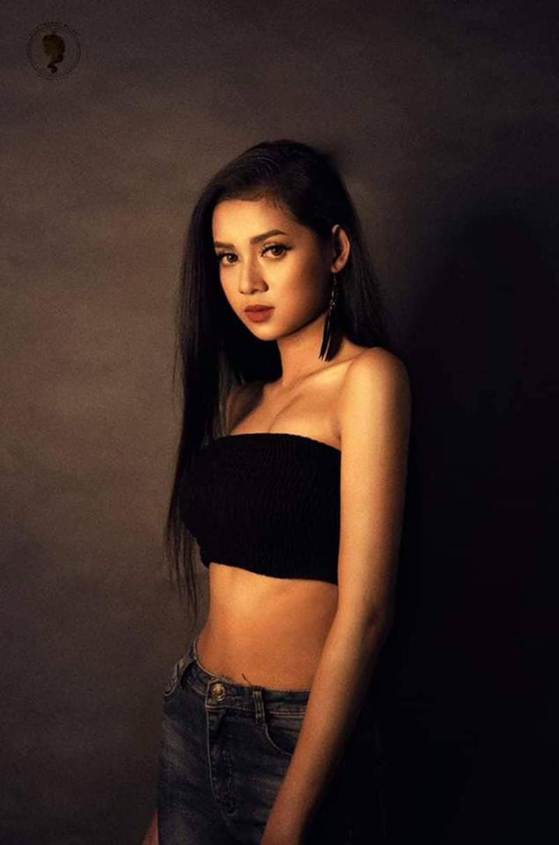 Không phải con lai nhưng luôn bị nhầm là người Ấn Độ là câu chuyện của nữ streamer dân tộc Khmer có tên Sơn Thị Thu Hà, sinh năm 2000, quê Trà Vinh.