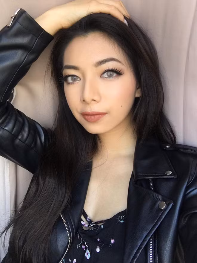 Con gai chuong mon Vinh Xuan Nam Anh xinh dep hut hon nguoi