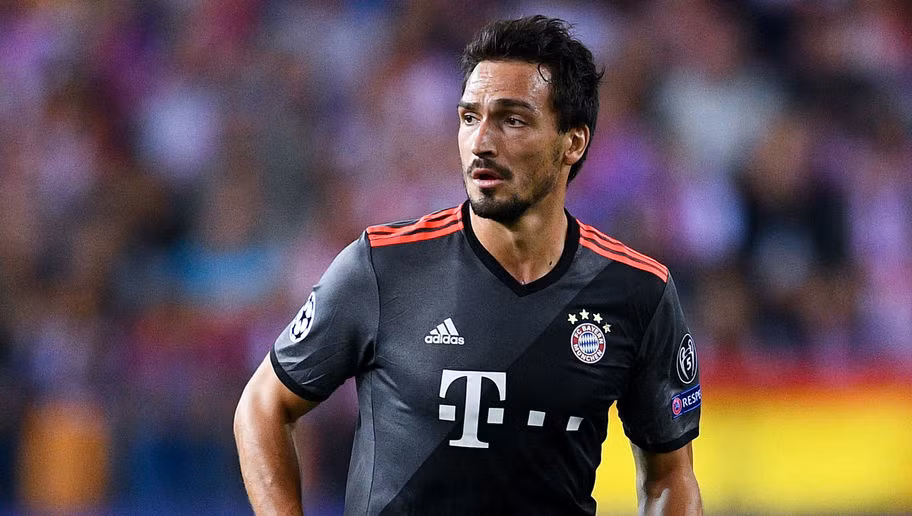 Mats Hummels, 27 tuổi, Bayern Munich - 42 triệu Euro.