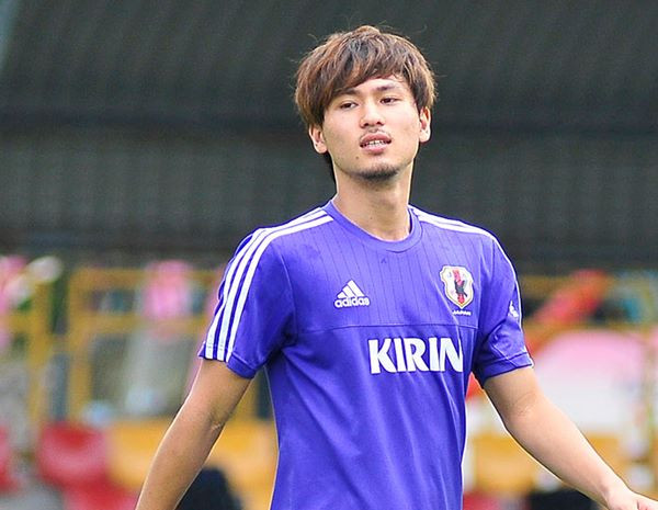 Khá kín tiếng trên MXH, Minamino hầu như chỉ đăng tải những hình ảnh liên quan đến sân cỏ.