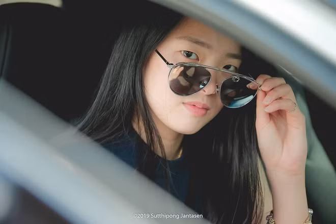 Puttita Supajirakul (sinh năm 1996, Thái Lan) được người hâm mộ ưu ái gọi là “hot girl cầu lông” nhờ sở hữu vẻ ngoài xinh đẹp và thành tích thi đấu đáng ngưỡng mộ.