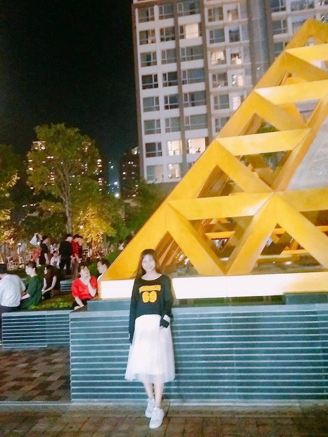 Một trong những cách thử độ "có tâm" của bạn thân chính là nhờ chụp ảnh giúp.