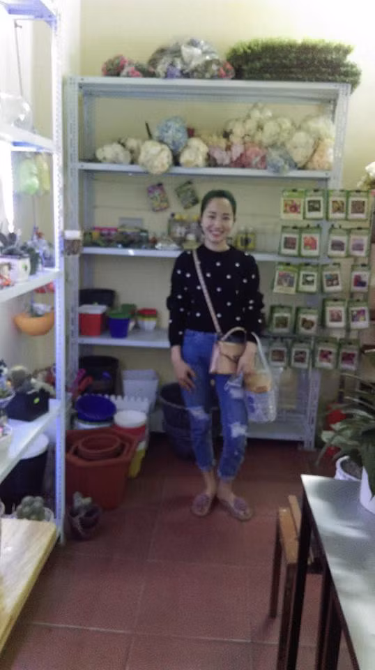 Tin tưởng nhờ bạn chụp ảnh là một sự liều lĩnh, bởi những người thân thiết với chúng ta, dù là bạn tốt, hay thậm chí là người yêu, là chồng đôi khi cũng chẳng thể có tâm trong khoản chụp choẹt như ảo tưởng.