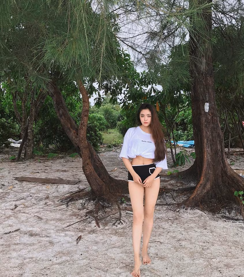 Hiền Tiny khiến mọi người, đặc biệt là các nhãn hàng thời trang phải thán phục và ngưỡng mộ vì khả năng biểu cảm chuyên nghiệp mặc dù chưa qua trường lớp đào tạo bài bản nào.