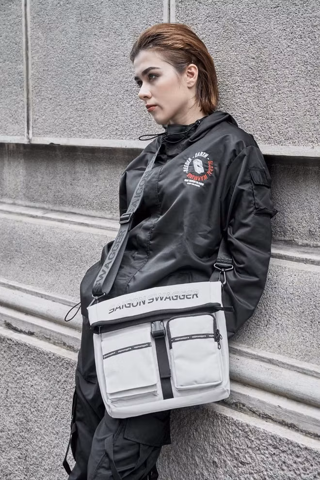 Mỹ Hạnh mang trong mình 2 dòng máu, bố người Anh và mẹ người Việt, hot girl con lai này sở hữu vẻ đẹp cuốn hút một cách rất đặc biệt.