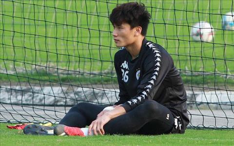 Danh sach doi tuyen Viet Nam du King's Cup 2019: Bui Tien Dung mat suat