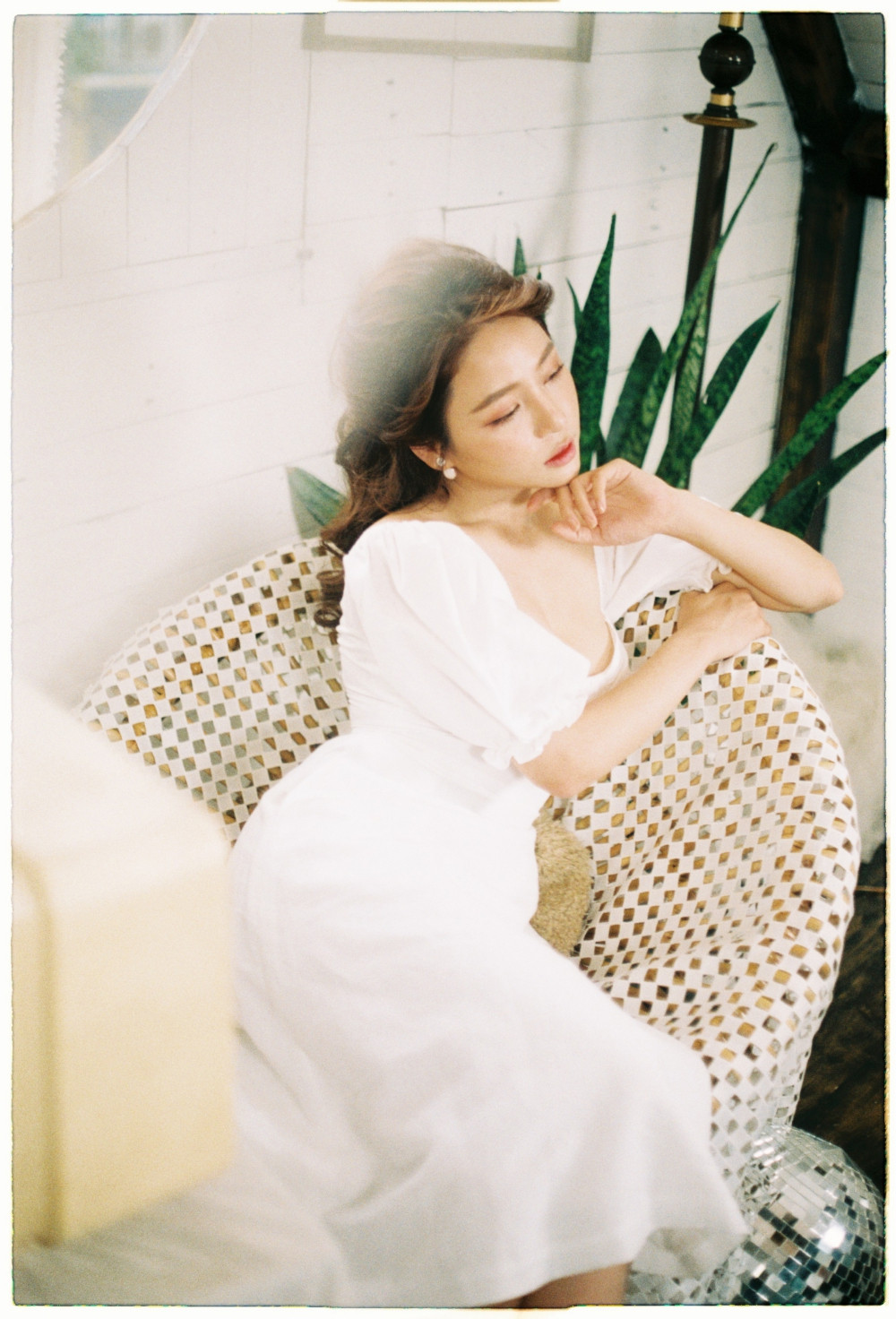 Tên tuổi của Trâm Anh càng hot khi tham gia gameshow Mảnh ghép tình yêu cùng hot streamer - Pew Pew. Trên sóng truyền hình, đôi bạn trẻ tạo nên nhiều câu nói thành xu hướng với cư dân mạng. Tuy nhiên cả hai khẳng định chỉ là bạn bè.