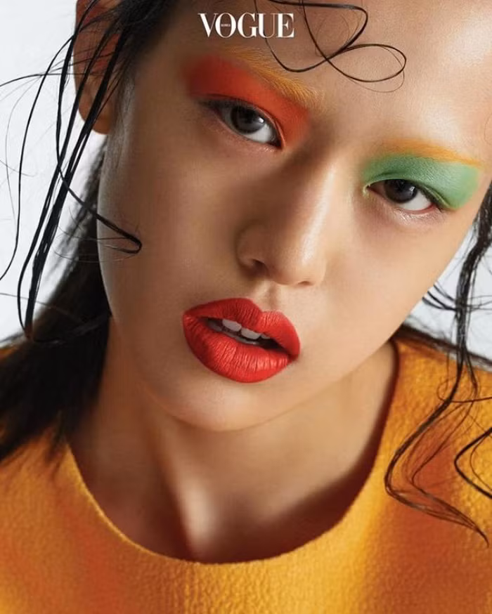 Cùng ngắm nhìn những bức ảnh của cô người mẫu 16 tuổi Hàn Quốc đang khiến dân mạng một phen say mê như điếu đổ. Ảnh sử dụng trong bài: Facebook nhân vật.