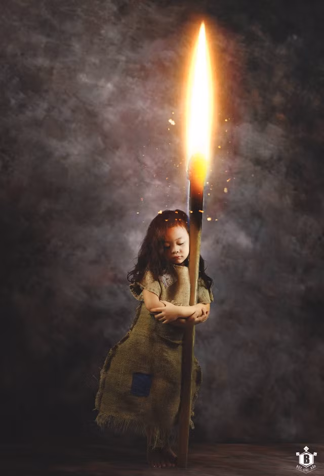 Cô bé có tài biểu cảm không thua kém các diễn viên chuyên nghiệp và cảm thấy rất yêu thích, hứng thú khi được tham gia những hoạt động này.