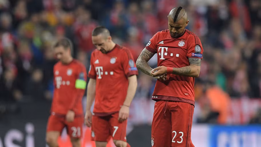 Bayern Munich: 10 lần, 5 lần vô địch.