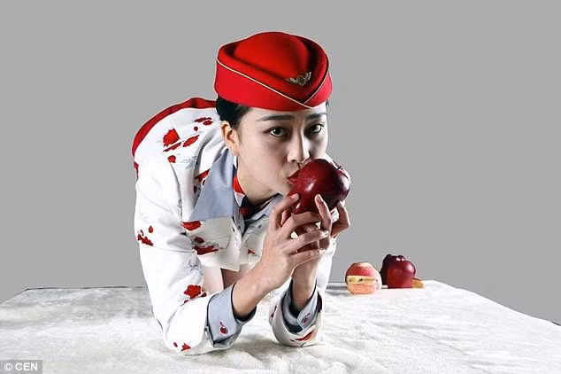 Ngay sau khi được mở bán, dịch vụ đã thu hút sự chú ý của rất nhiều cư dân mạng. Họ bày tỏ sự tò mò trước một sản phẩm độc và lạ đến như vậy.