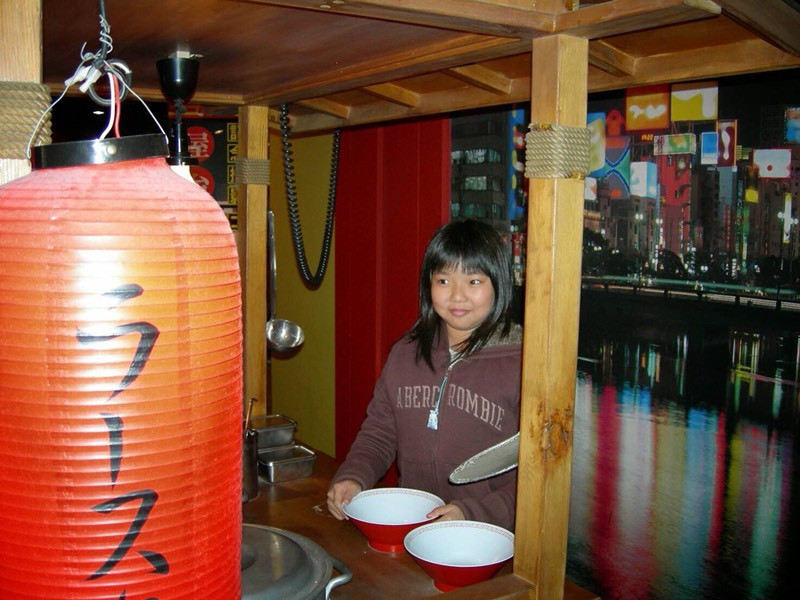 Câu chuyện dạy thì thành công của A Ly được người bạn thân của cô nàng chia sẻ lên một diễn đàn với tiêu đề "Hành trình giảm cân hóa nữ thần của công chúa nhà tôi". Có theo dõi câu chuyện mới thấy đúng là không hề nói quá, bởi thực sự A Ly đã dậy thì thành công rực rỡ.