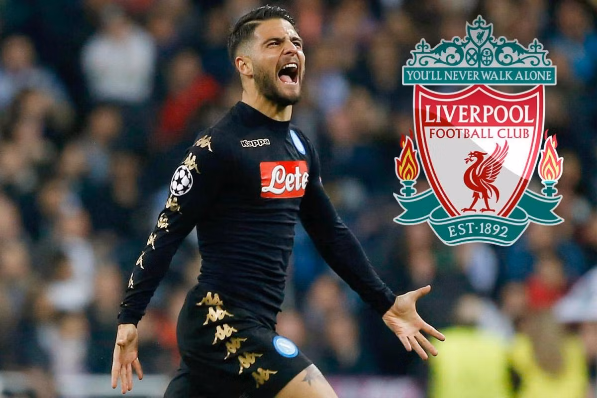 Lộ diện mục tiêu thay Coutinho của Liverpool: Theo thông tin chuyển nhượng cầu thủ từ báo giới Anh, HLV Jurgen Klopp đã nhắm Lorenzo Insigne của Napoli là mục tiêu theo đuổi số 1 nếu Coutinho quyết định chia tay Liverpool. Ngoài ra, HLV Jurgen Klopp còn nhắm 1 cầu thủ khác làm phương án dự phòng là Max Meyer của Schalke. Ảnh: Daily Express