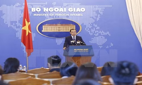 Phan doi hanh vi dung vu luc cua Indonesia doi voi ngu dan Viet Nam